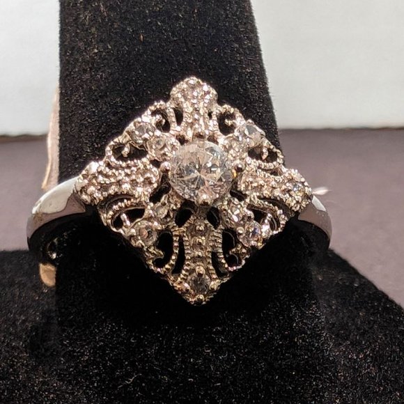 - Stunning Filigree Ring - Solid Sterling Silver and Clear CZ , Diamond ch… - Picture 1 of 9